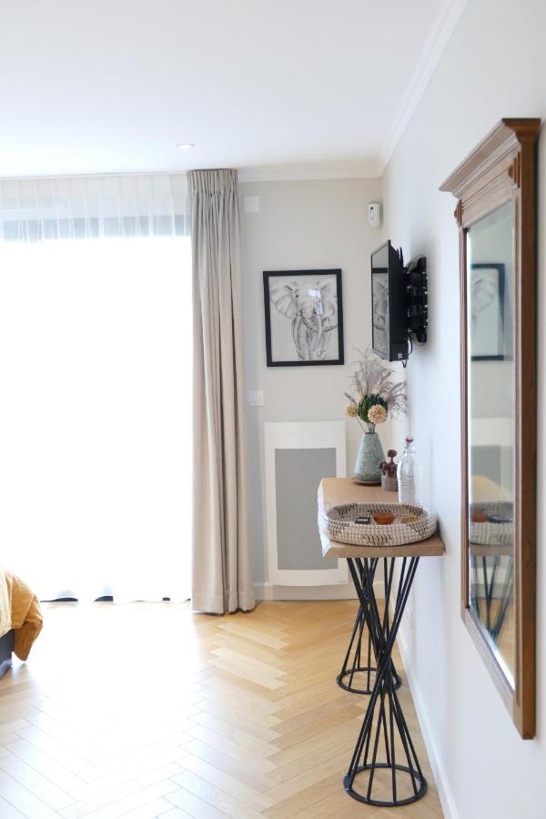 Camphin-en-Pevele Les Agapanthes B&B 외부 사진
