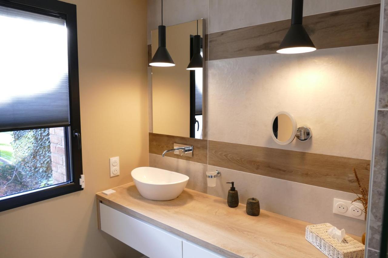 Camphin-en-Pevele Les Agapanthes B&B 외부 사진