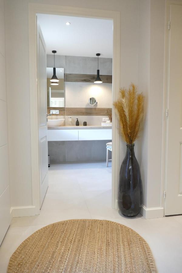 Camphin-en-Pevele Les Agapanthes B&B 외부 사진