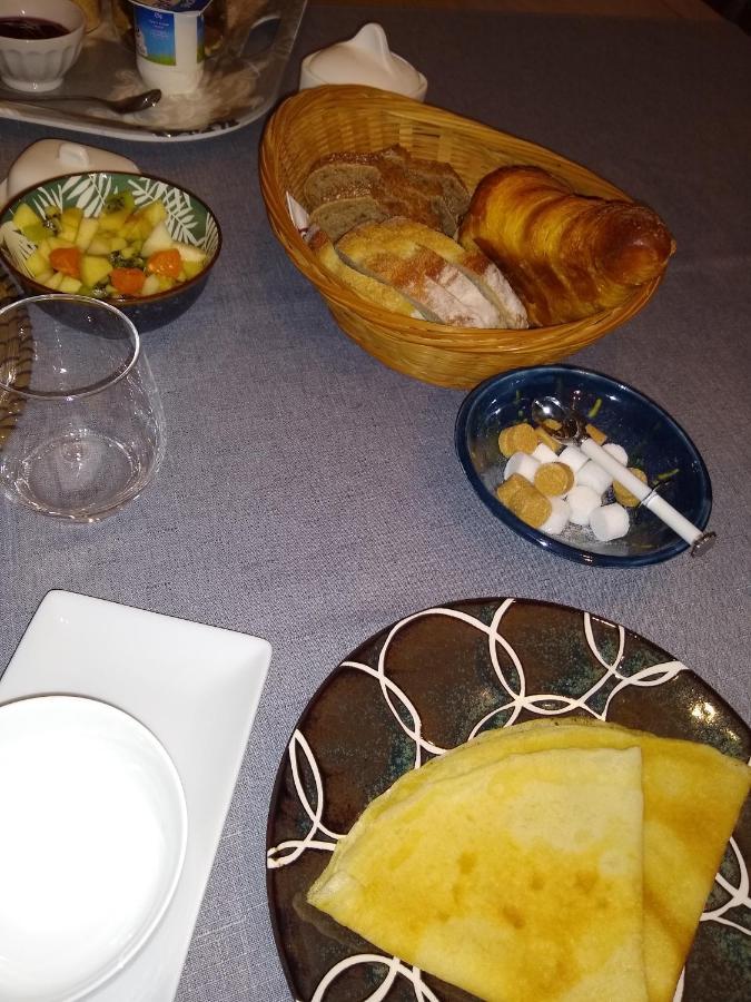 Camphin-en-Pevele Les Agapanthes B&B 외부 사진