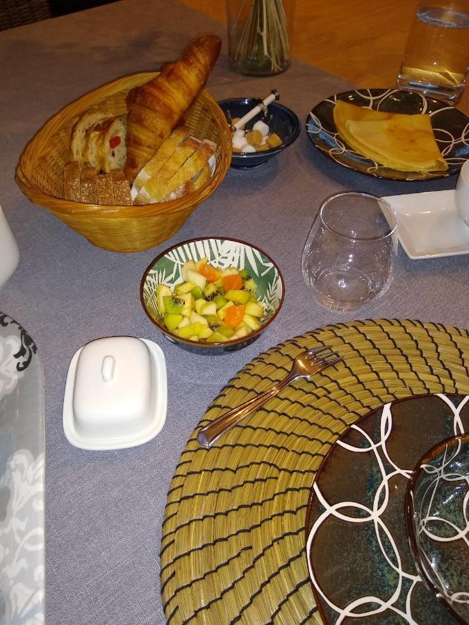 Camphin-en-Pevele Les Agapanthes B&B 외부 사진